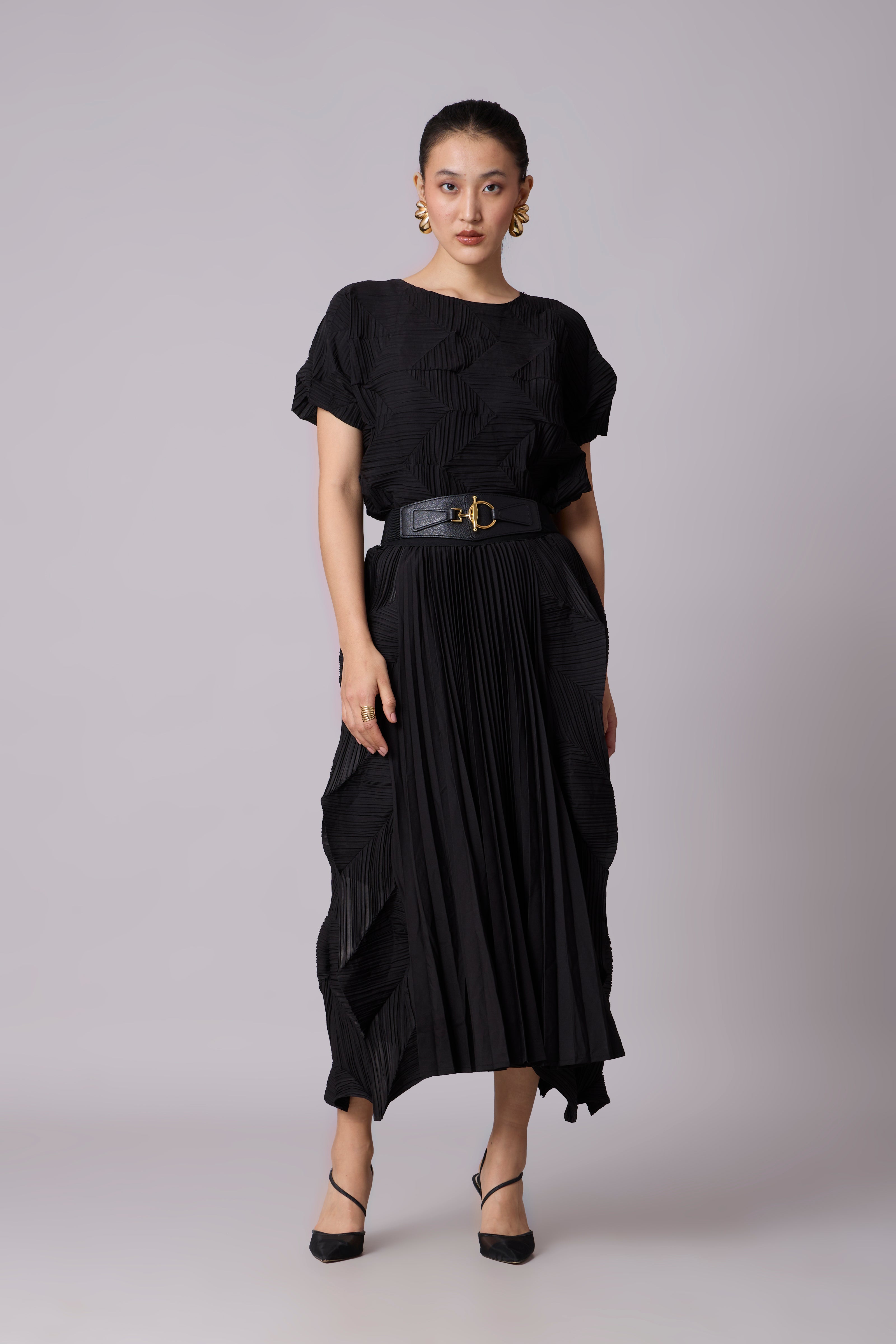 Buy Black Gia 3D Pleated Skirt Set for Women
