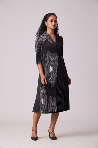 Isabella Print Wrap Dress - Black