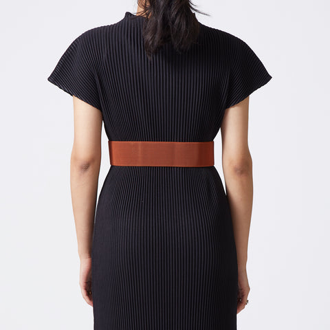 Tan elastic-back distended buckle belt
 Tan elastic-back distended buckle belt