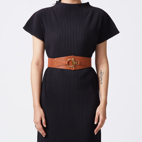 Tan elastic-backed faux leather belt with gold buckle
 Tan elastic-backed faux leather belt with gold buckle