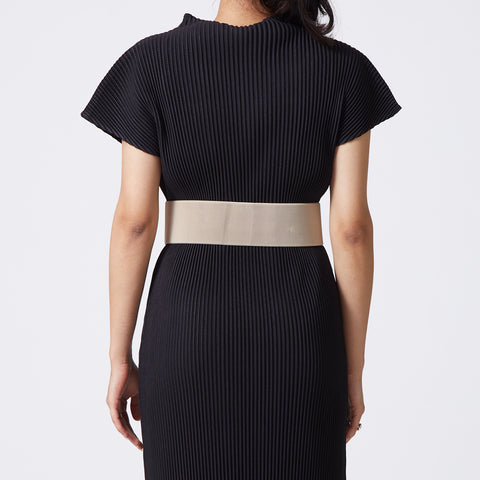 Light taupe elastic-backed suede belt
 Light taupe elastic-backed suede belt