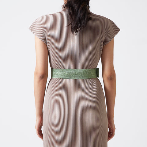 Green elastic rattan belt with acrylic buckle
 Green elastic rattan belt with acrylic buckle