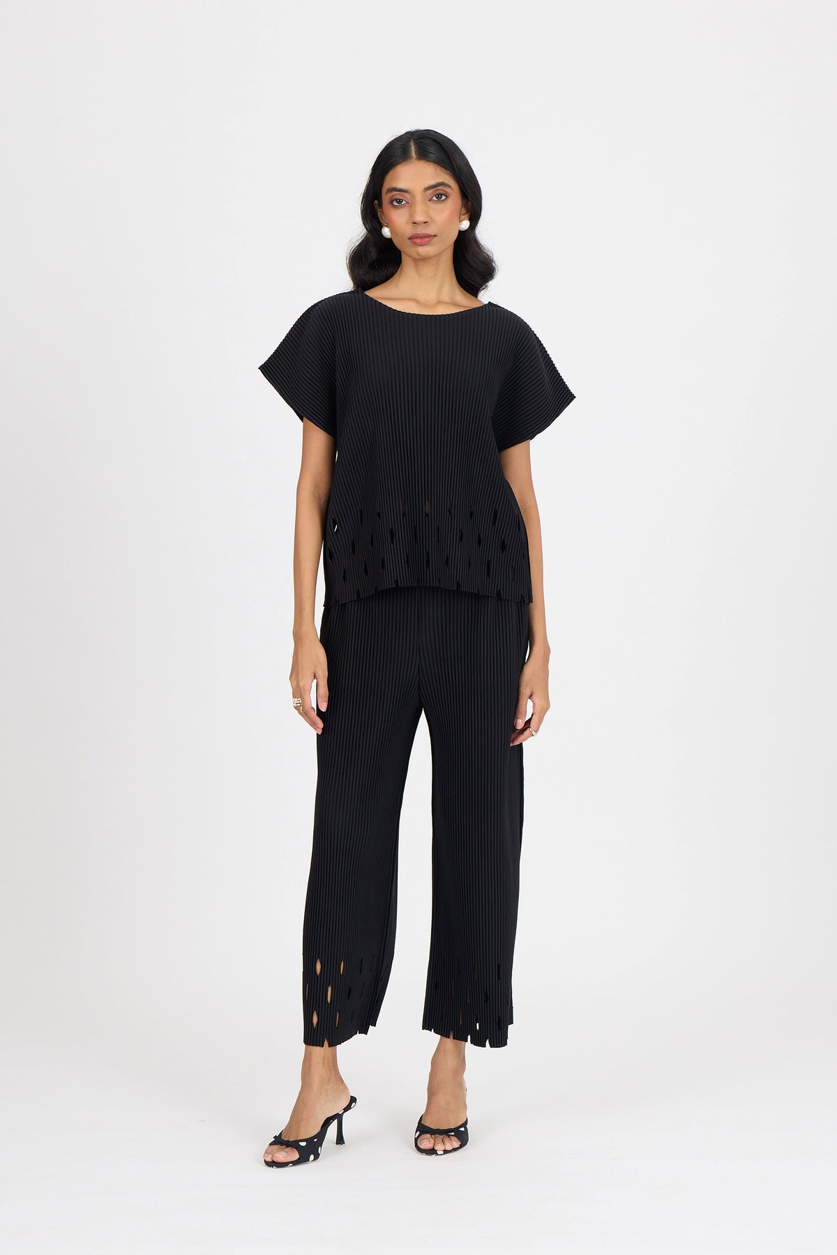 Gabriel Cutwork Set - Black