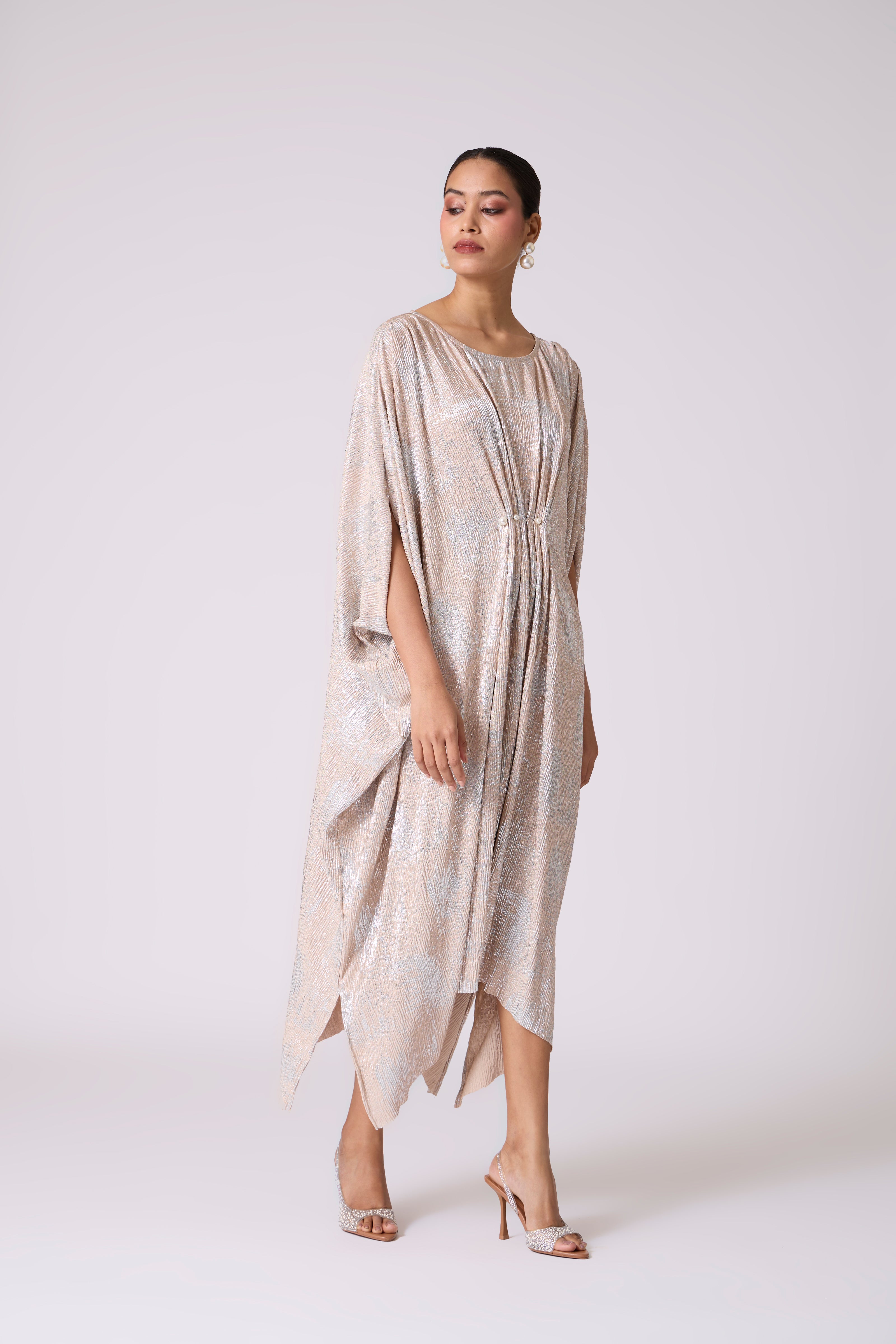 beige and silver dress Beige evening dress with luxurious silver embroidery
