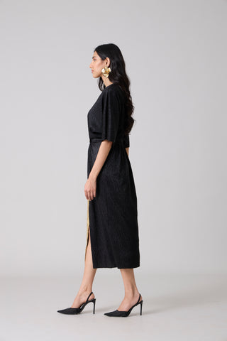 Cecil Midi Textured Metallic Dress - Black & Gold