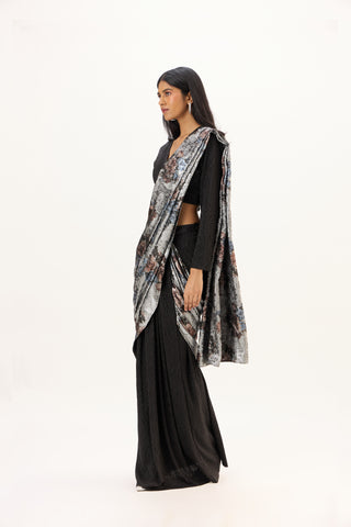 Annika Saree with Blouse - Black & Silver