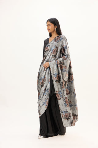 Annika Saree with Blouse - Black & Silver