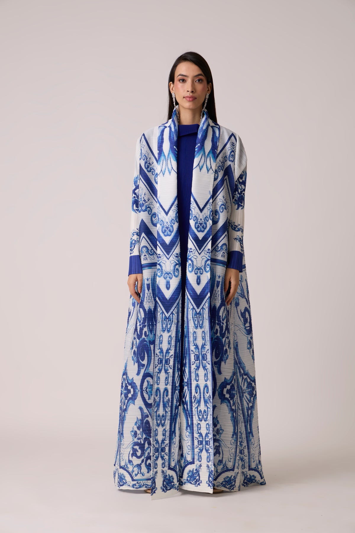 Amel Long Overlay - White & Blue