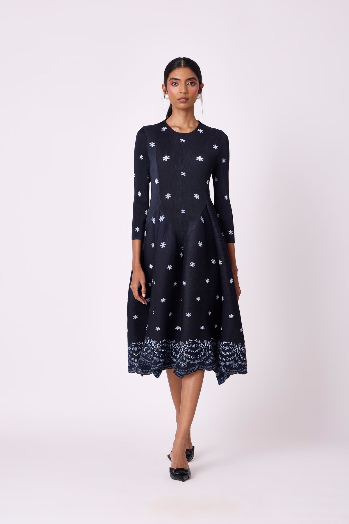 Lois Floral Dress - Black