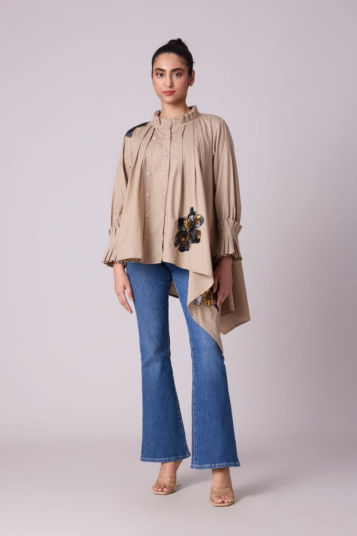 Cove Applique Shirt - Khaki