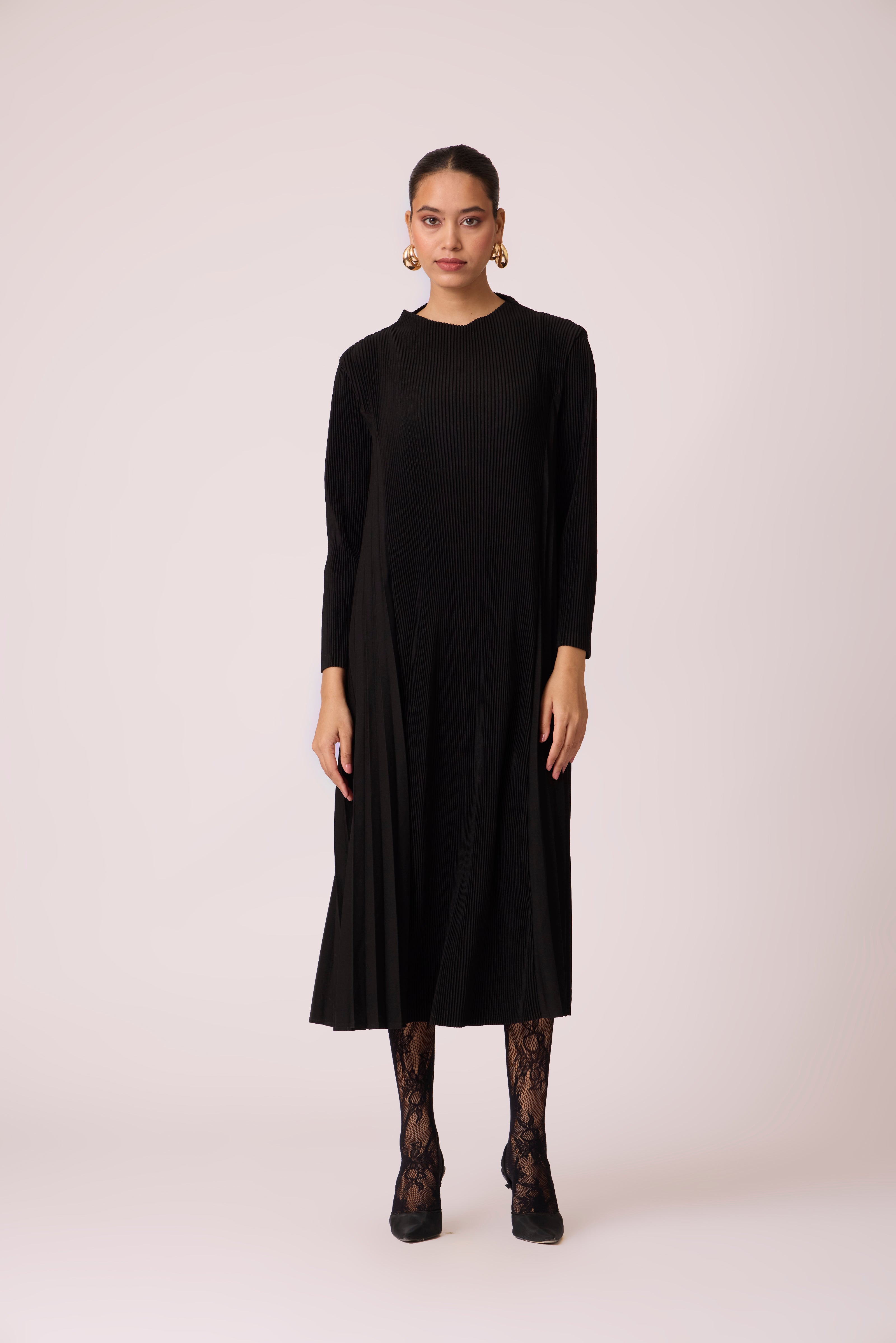 Perla Knit Winter Dress - Black Perla Knit Winter Dress - Black