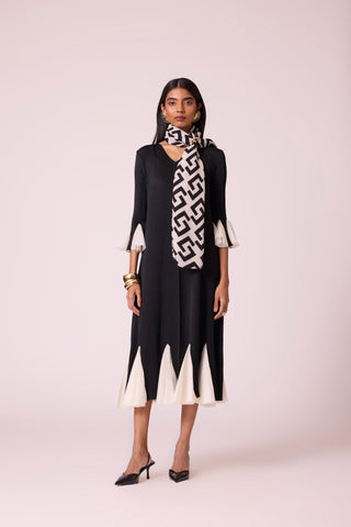 Printed Scarf - Sand & Black